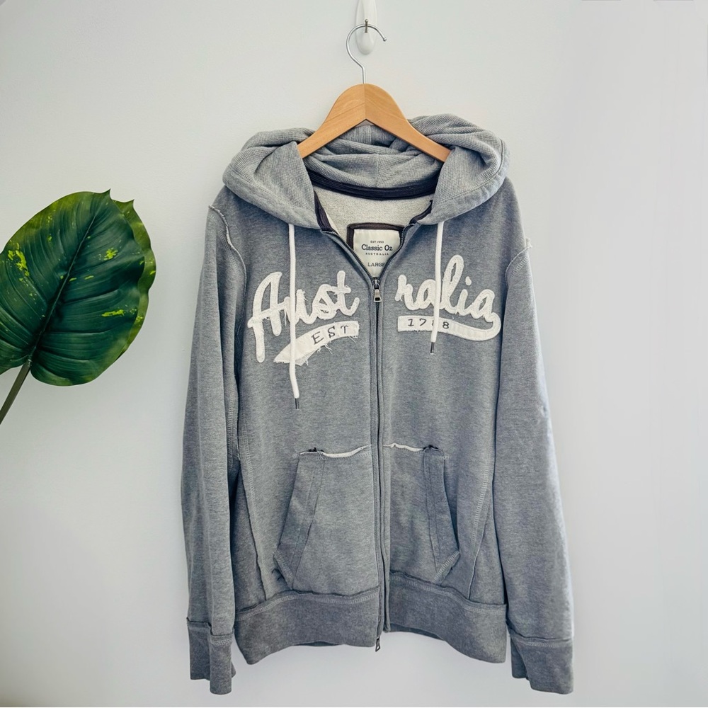 CLASSIC OZ AUSTRALIA |  “Australia EST. 1788” Zip Up Hoodie Large